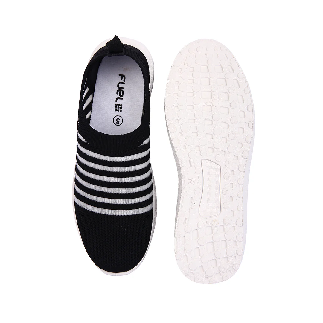 FUEL Hazel Breathable Ultra-Lightweight Women Slip-on Sports Shoes (Black) - Image 4